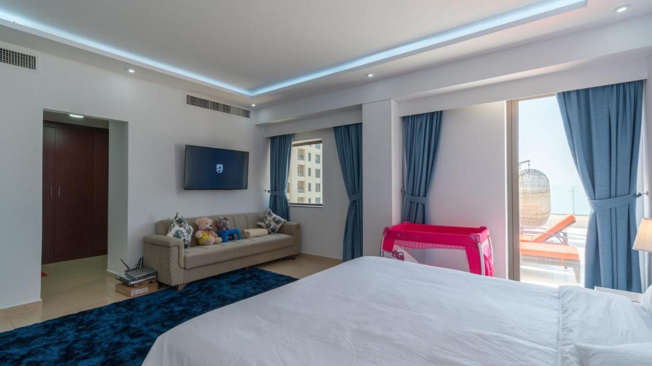Appartement Jbr Penthouse With Terrace Pool à Dubaï Extérieur photo