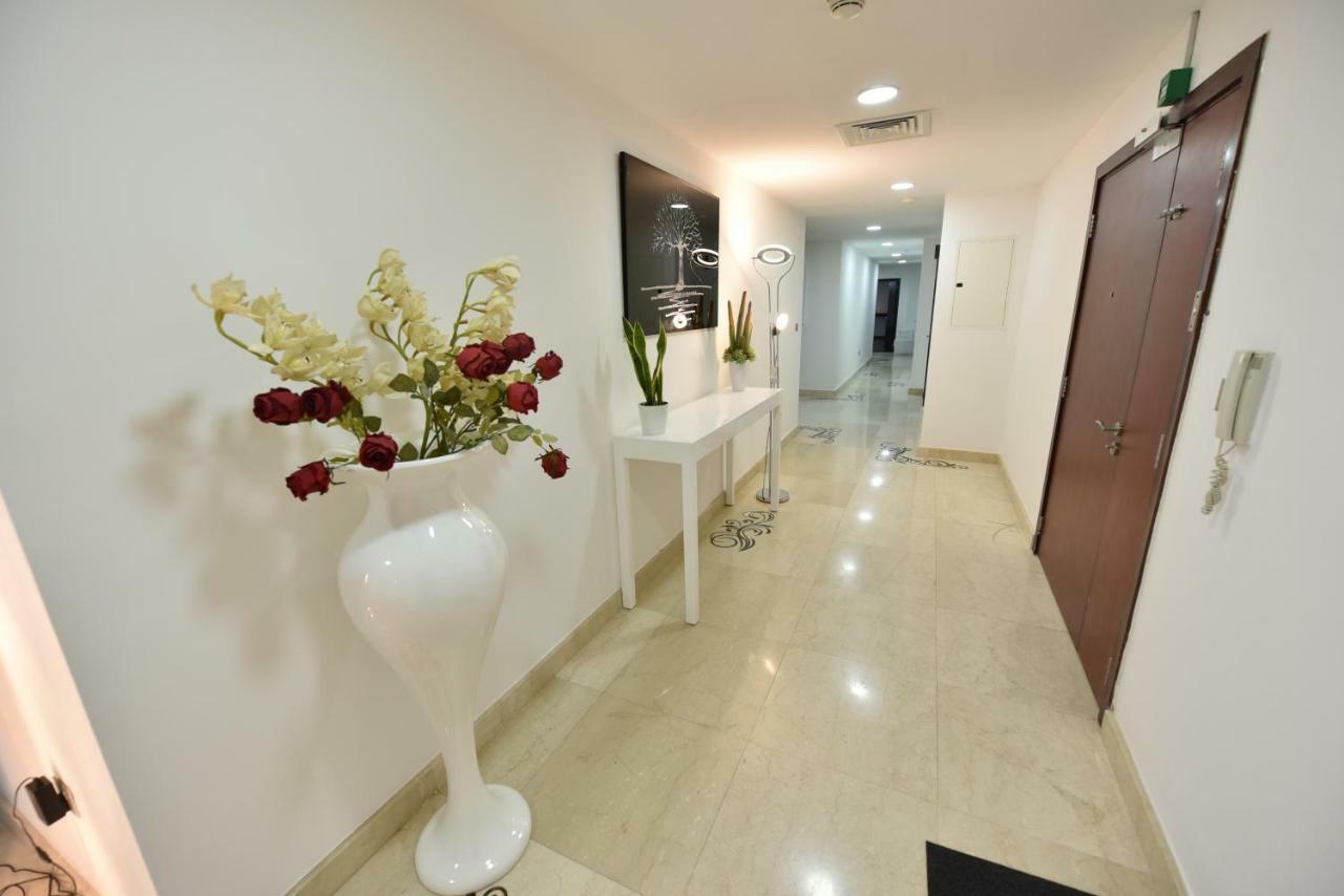 Appartement Jbr Penthouse With Terrace Pool à Dubaï Extérieur photo